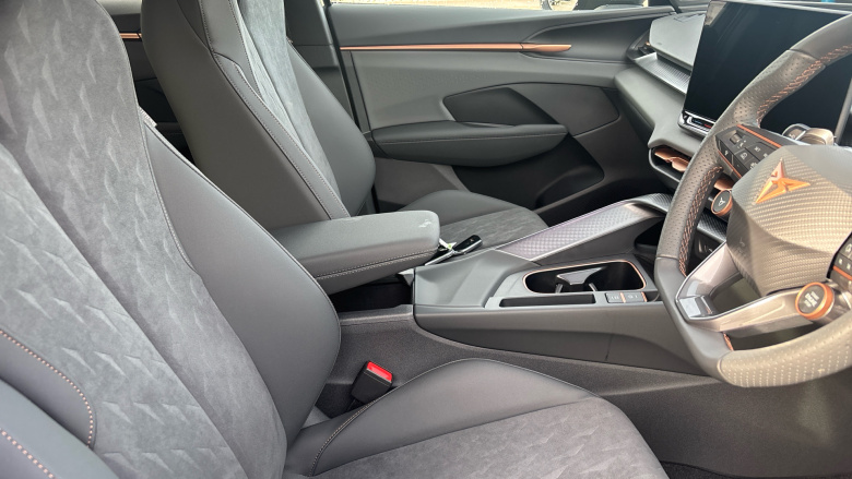 CUPRA Terramar 1.5 eTSI 150 V2 5dr DSG Petrol Hatchback